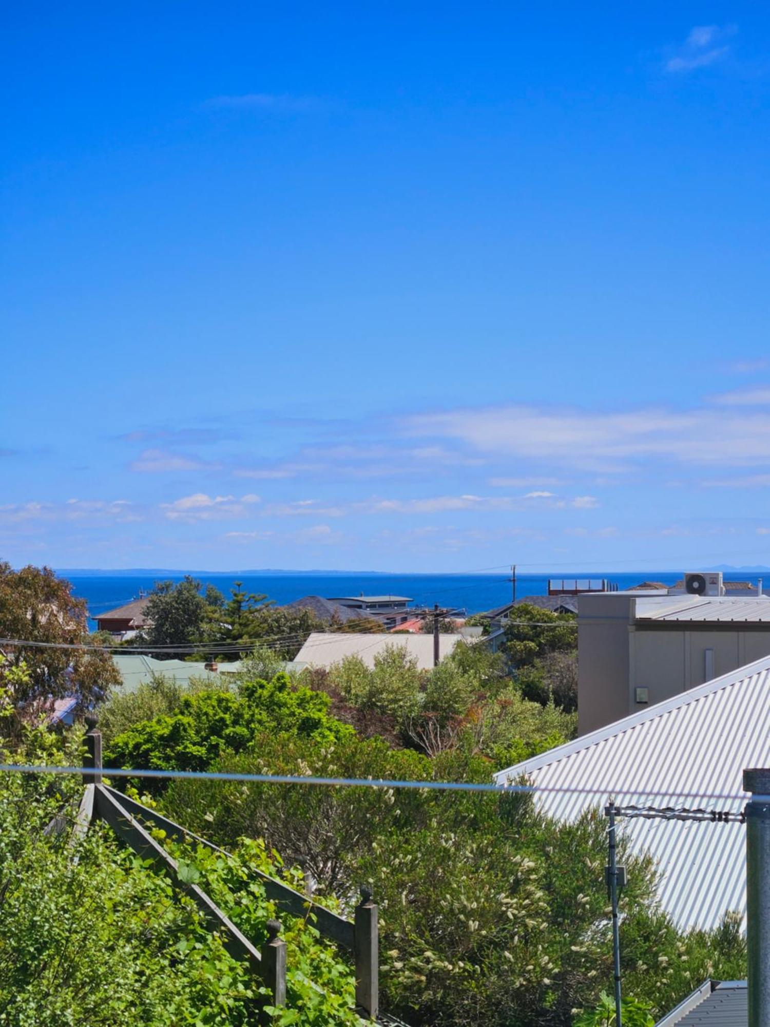 By The Seaside Hotel Mornington Exterior photo